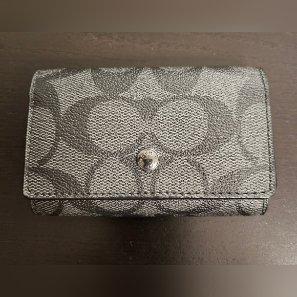 Coach 6 key holder - Picture 1 of 5